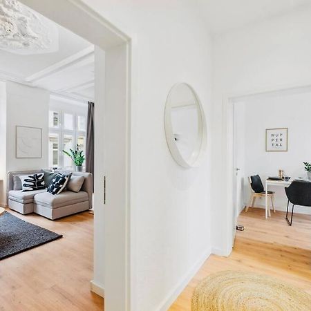 Wuppertaler Altbau-Traum Gutenberg - Naehe Dus & Dortmund & Koeln & Essen Lägenhet Exteriör bild