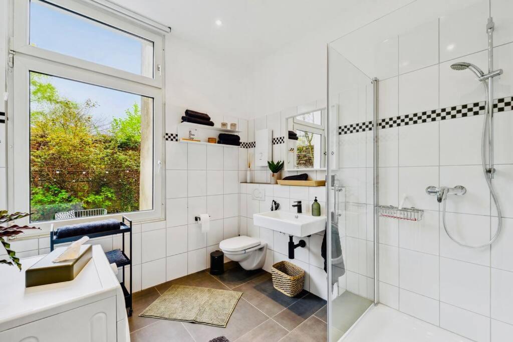 Wuppertaler Altbau-Traum Gutenberg - Naehe Dus & Dortmund & Koeln & Essen Lägenhet Exteriör bild